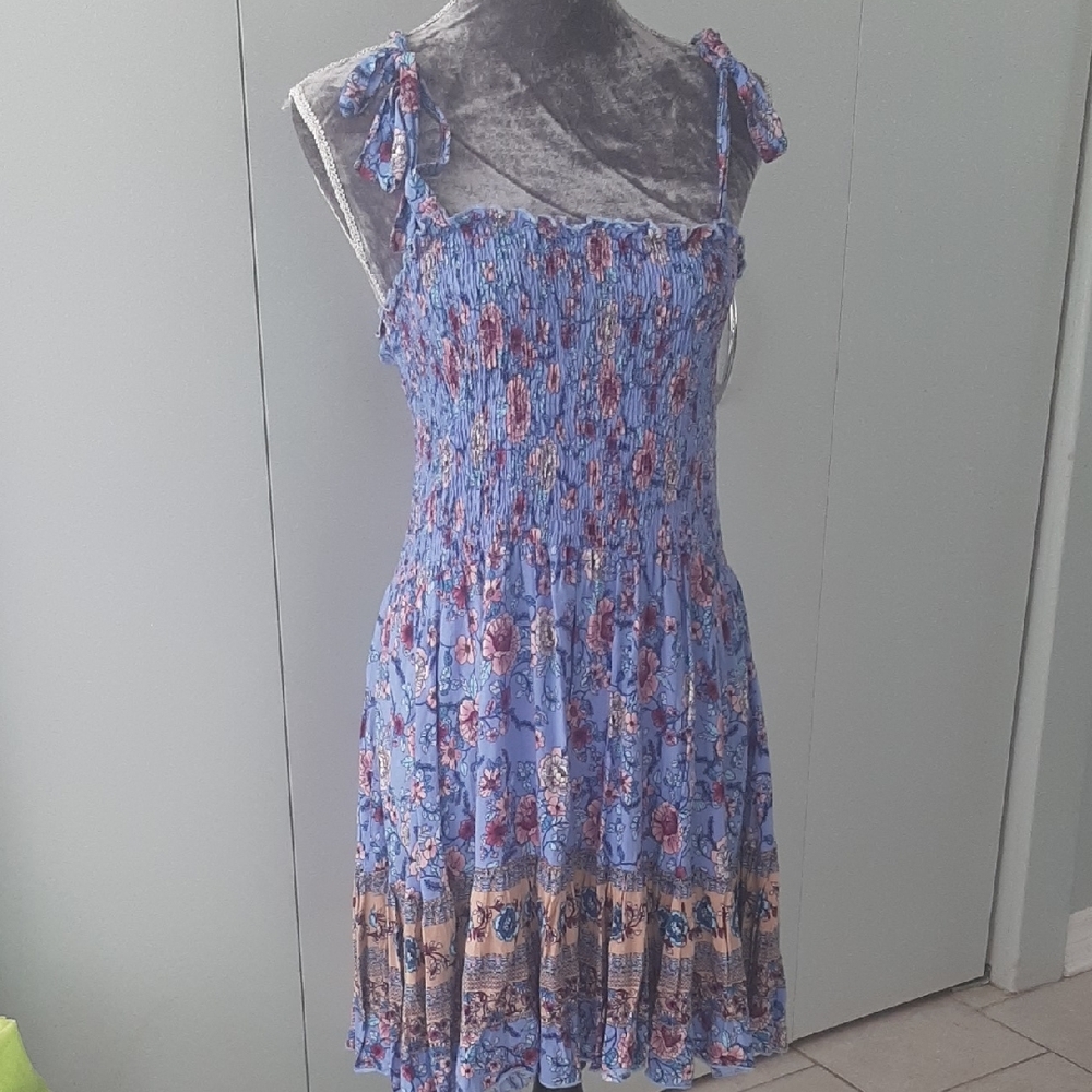 Rusttydustty PRETTY Cornflower Blue/Pink Floral Dress SIZE L, Fits M
